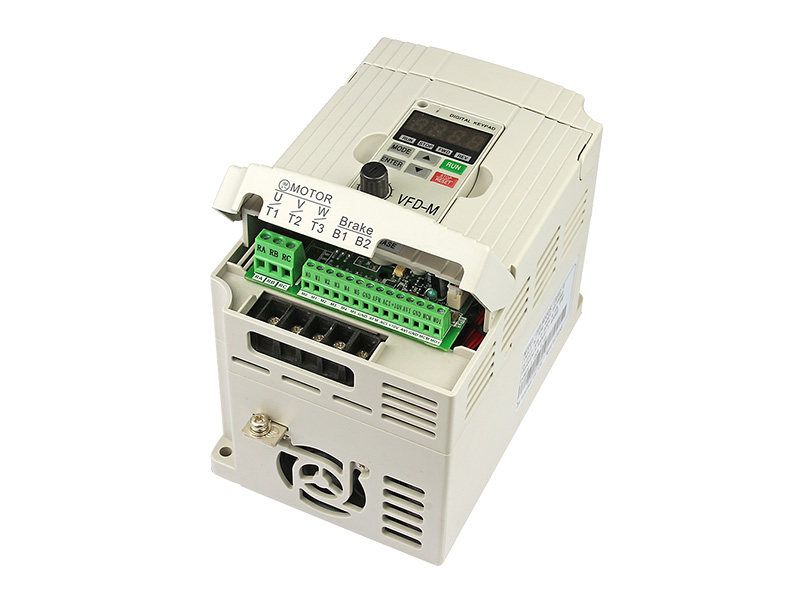 8000S通用變頻器，變頻調(diào)速器，變頻器廠家，電機(jī)變頻器，三相變頻器